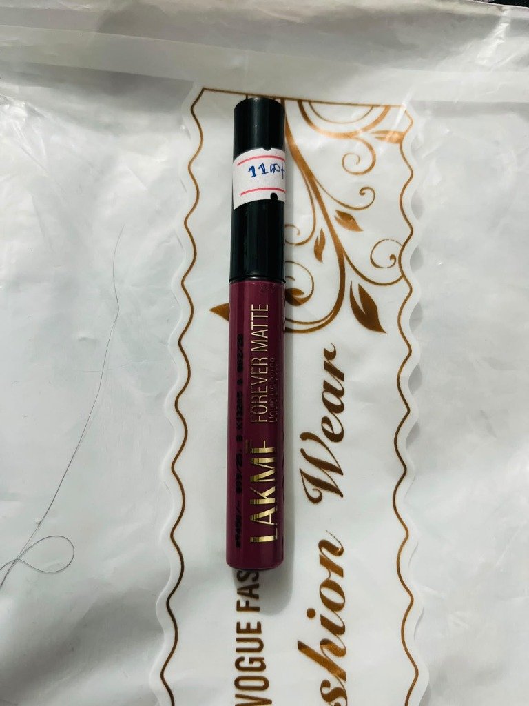 Lakmé Forever Matte Liquid Lip Colour ছবি 2